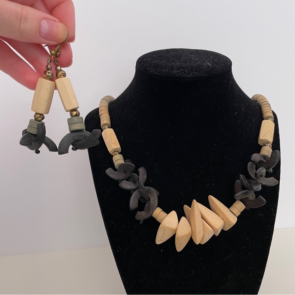Vintage WOODEN Summer Boho Festival Tropical Hook Back Necklace Jewelry Set